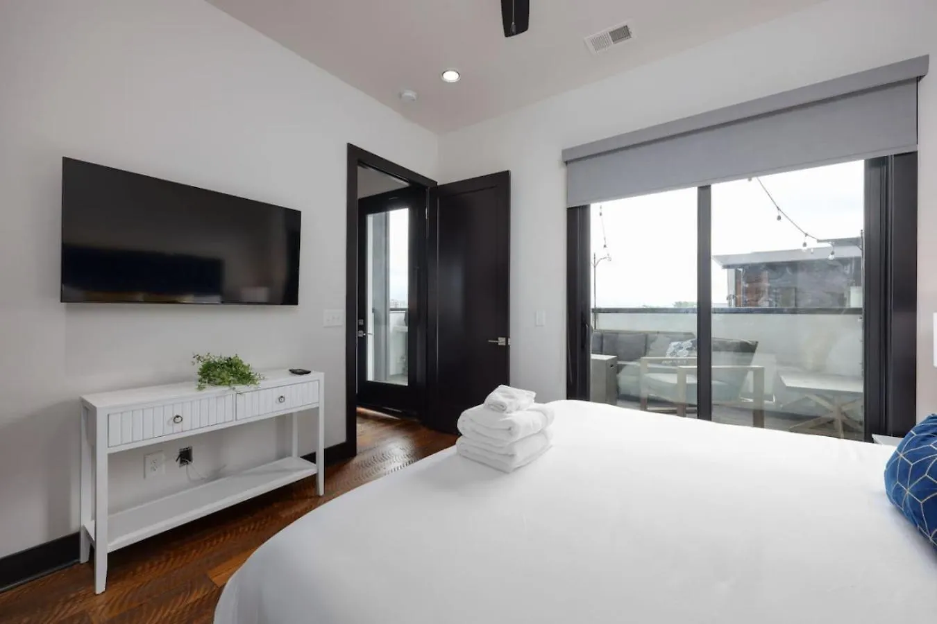 Two Townhomes Blue Dreams And Rustic Elegance 纳什维尔 0*,  美国