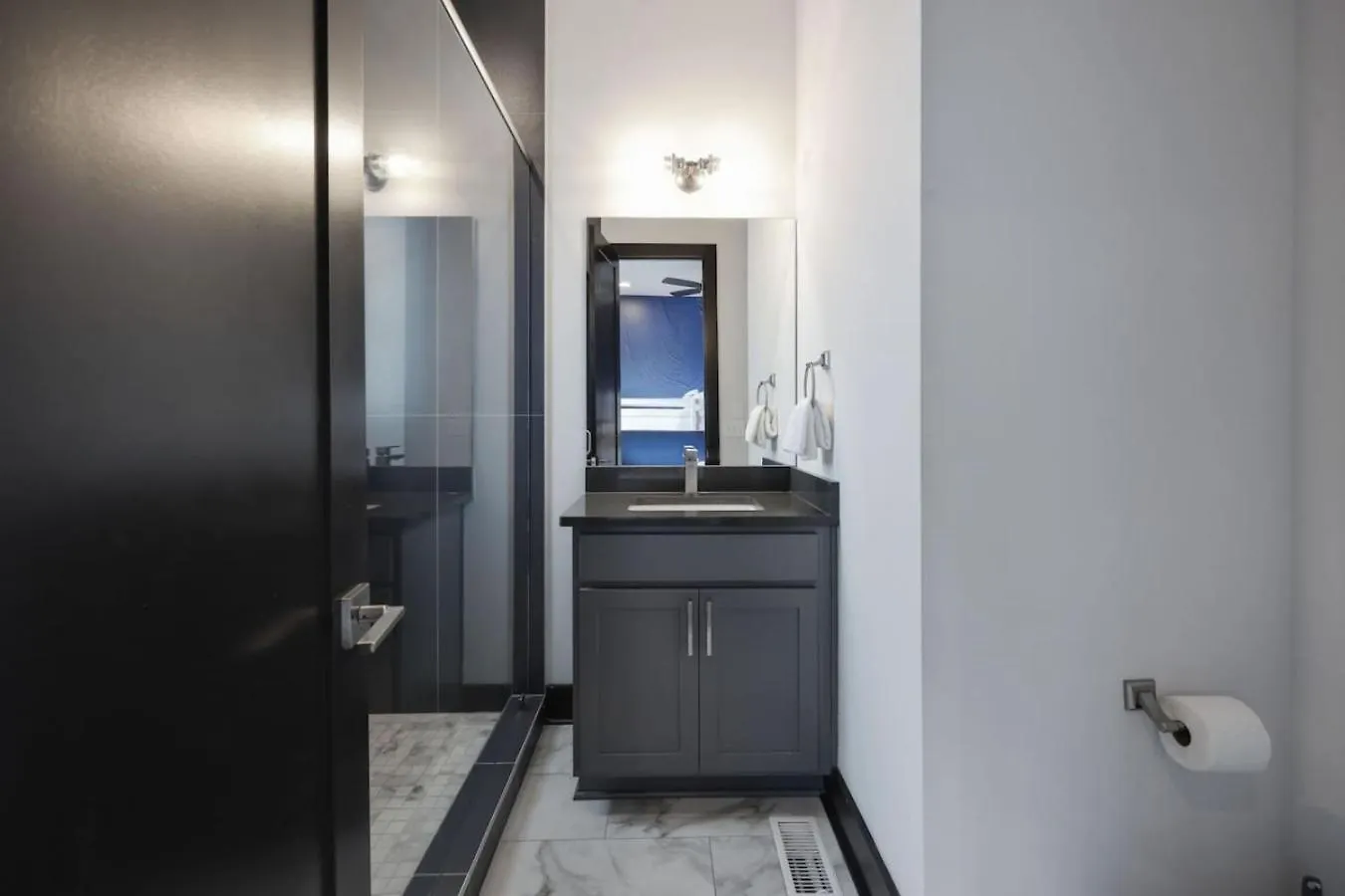 度假居 Two Townhomes Blue Dreams And Rustic Elegance 纳什维尔